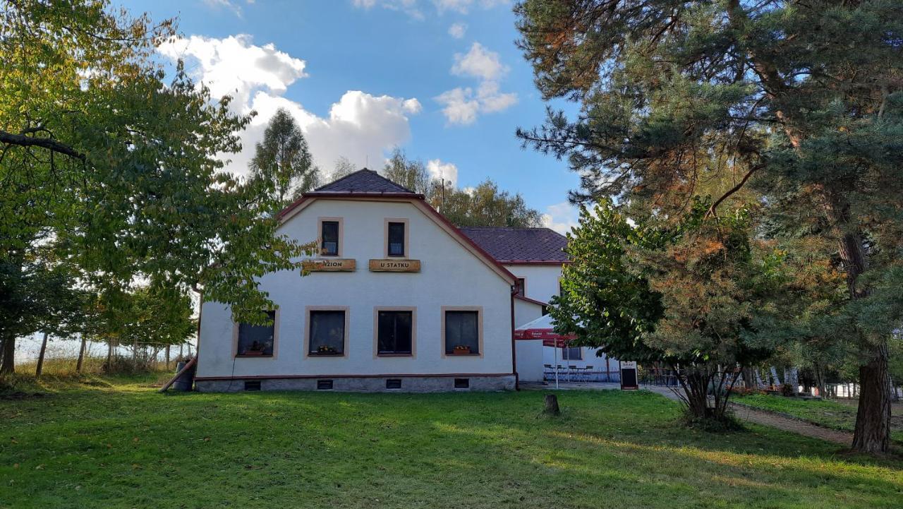 Penzion U Statku Lodherov Buitenkant foto