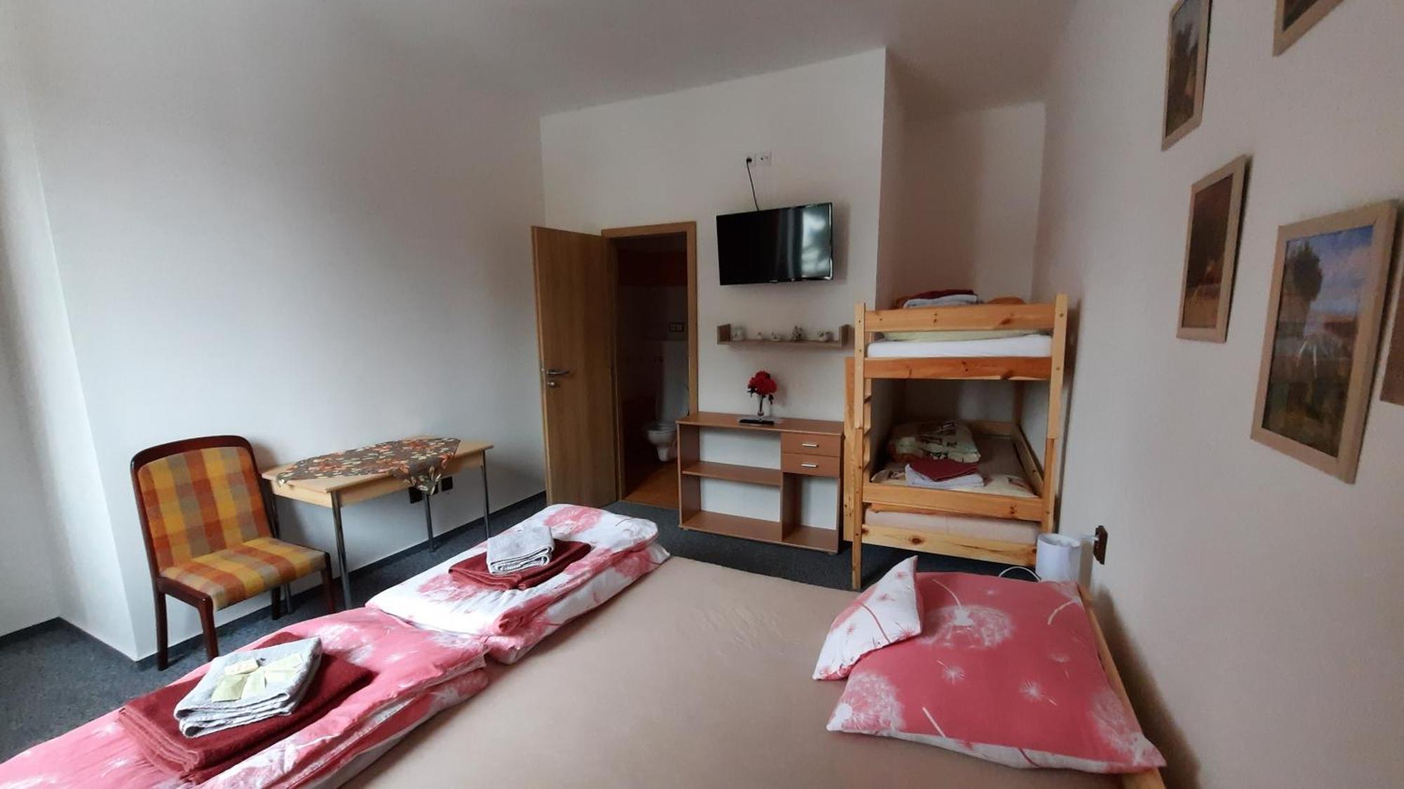 Penzion U Statku Lodherov Kamer foto